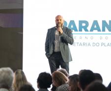 Fórum de gestores públicos reúne mais de 230 prefeitos e lideranças em Maringá