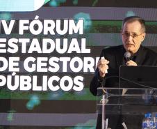 Fórum de gestores públicos reúne mais de 230 prefeitos e lideranças em Maringá