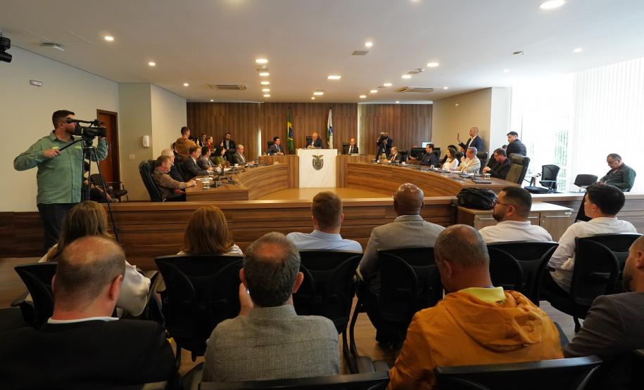 Investimento em Inteligência Artificial e novas parcerias marcam 2024 da gestão estadual