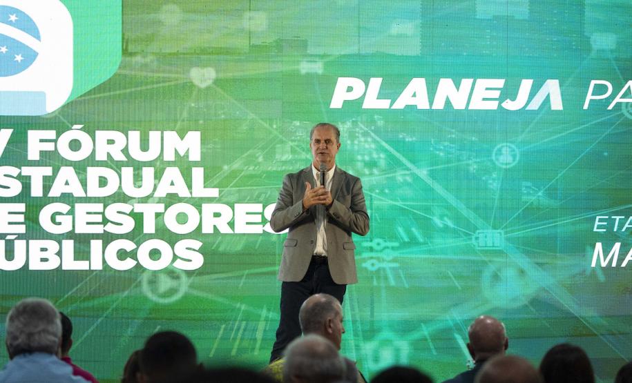 Fórum de gestores públicos reúne mais de 230 prefeitos e lideranças em Maringá