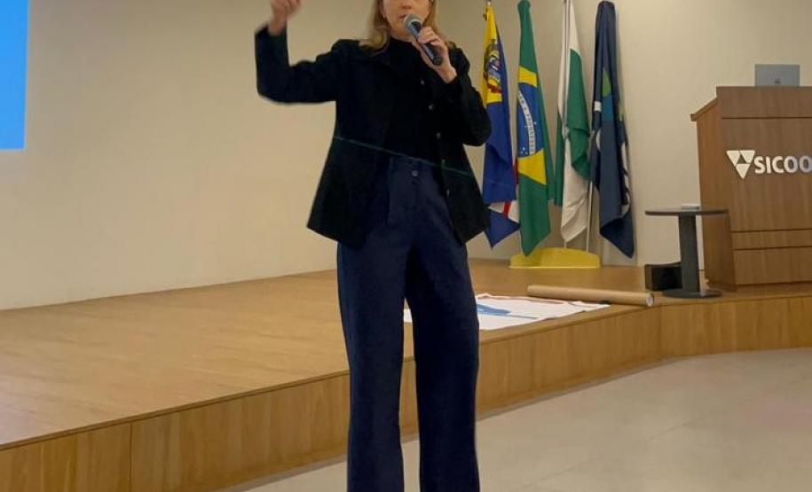 Módulos presenciais do curso do Paraná Produtivo têm início em Ponta Grossa e Umuarama