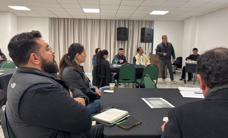 Módulos presenciais do curso do Paraná Produtivo têm início em Ponta Grossa e Umuarama